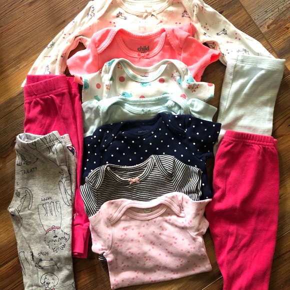 Carter’s 3 month bundle - Picture 5 of 6
